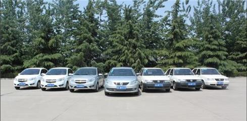 西安汽車(chē)陪練陪駕一對(duì)一教學(xué)價(jià)格低服務(wù)好